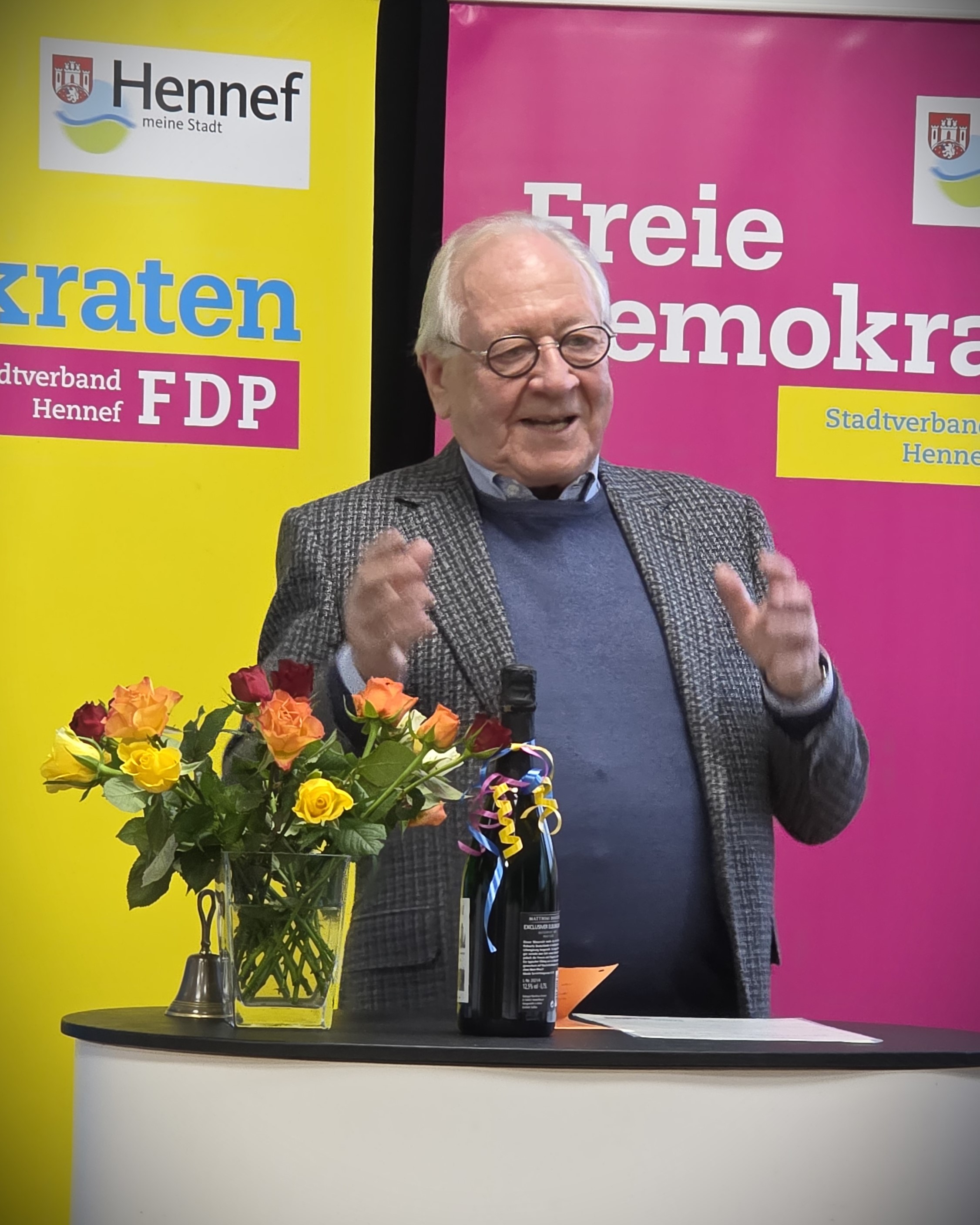 Kurt Lausus ist neuer Vorsitzender der FDP Hennef.